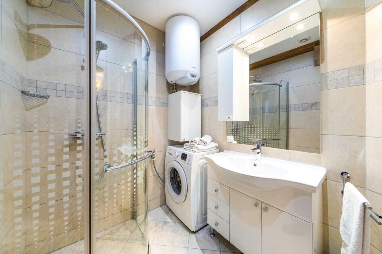 First Vestibul Apartment Split Luaran gambar